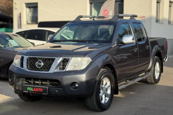 Nissan NAVARA (2013)