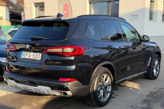 BMW X5 (2019)