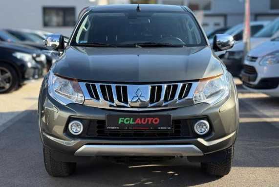 Mitsubishi L 200 (2015)